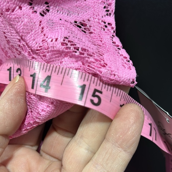 Duchess Lace Overlay, lined, crossback bow back, round neck,short sleeve,flare - Picture 5 of 7